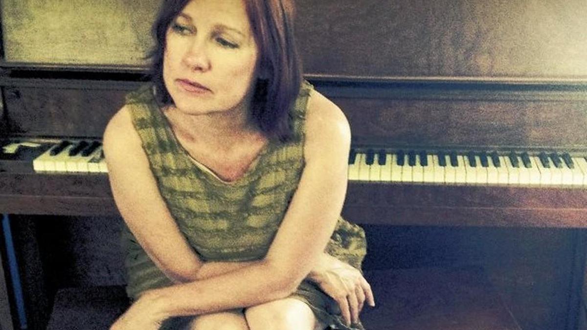 Iris Dement perform Saturday at McClevey Center in York