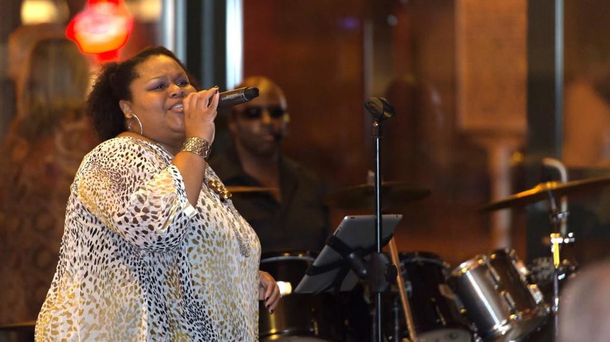 
Leslie Richardson returns to perform at the City Club of Rock Hill for the Blues and Jazz Festival.
