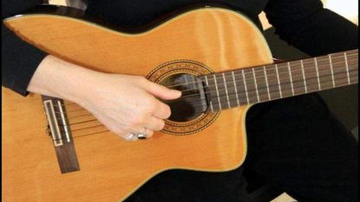 
PJ Brunson performs live Saturday at Ledo Pizza in Rock Hill.

