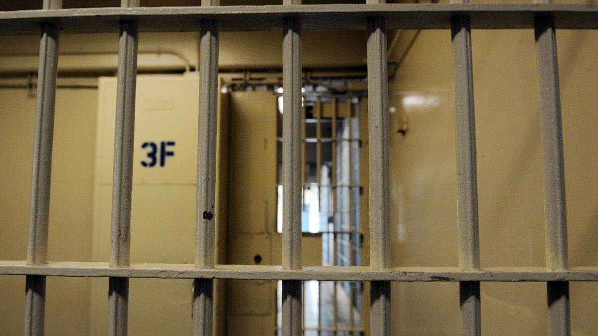 ERIC PAUL ZAMORA/THE FRESNO BEE A locked door at the Fresno County Jail in downtown Fresno on February 17, 2012.