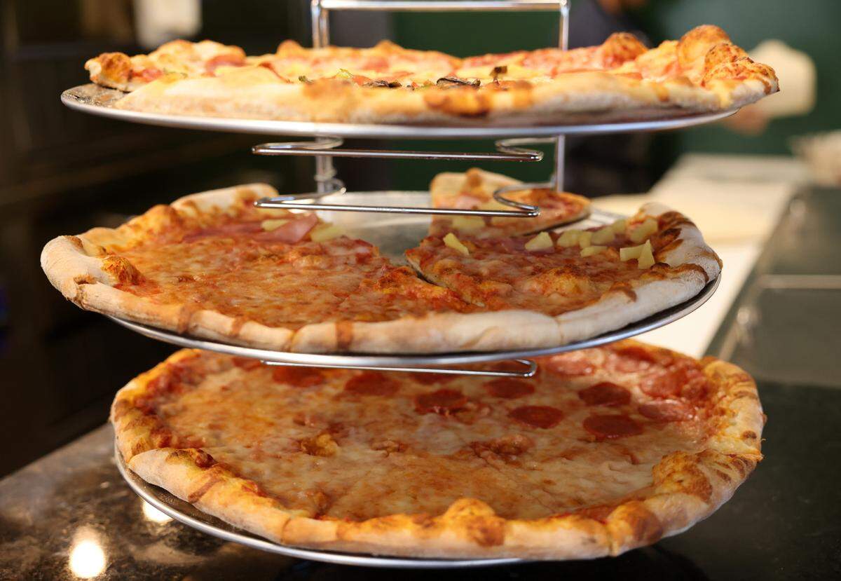 Emilio’s Pizza Kitchen offers pizza, buffalo wings, and five different types of salad.