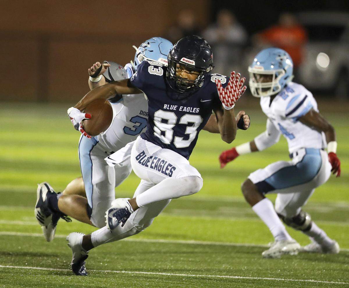 Clover hosted Dorman November 22, 2019. Clover’s Jaylin Lane picks up yardage.