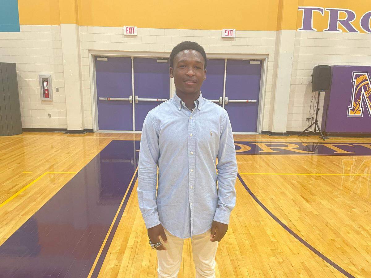 Northwestern wrestler Kaleem Heard signed to Limestone University on Thursday.