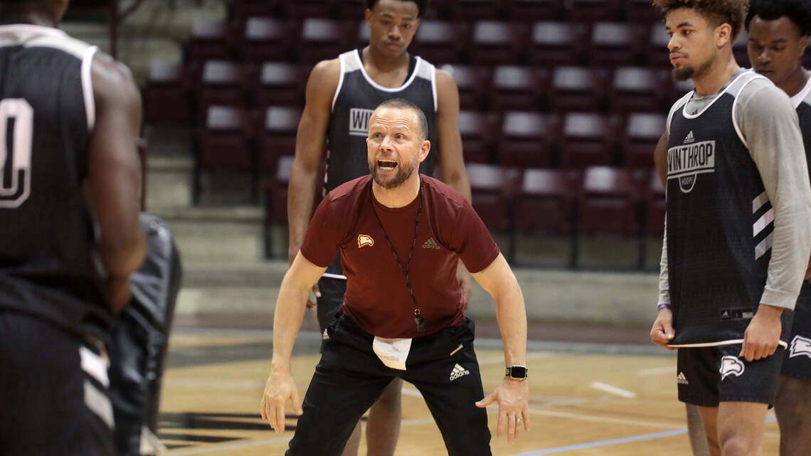 Q&A: Why Winthrop basketball coach Pat Kelsey is not worried about 4-game losing streak