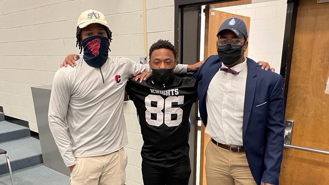 National Signing Day: A Rock Hill 1st-gen collegian; a Chester cancer survivor; 30+ more