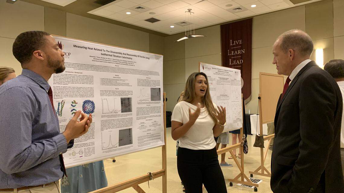 ‘Dan the man’: Winthrop students, faculty reflect on outgoing president’s legacy