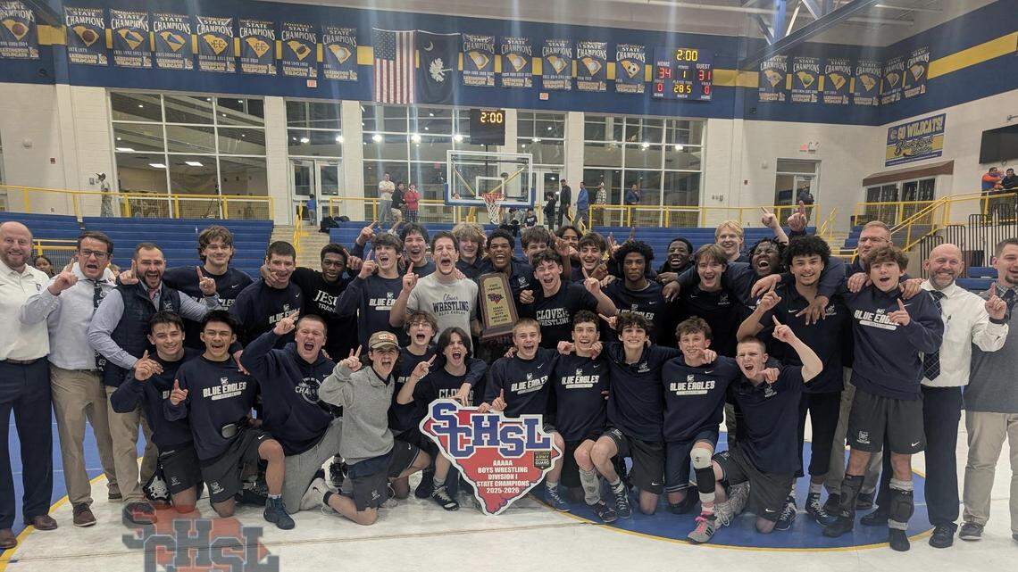 State champs! Clover wrestling wins thriller for first state title