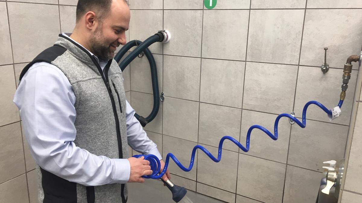 Pet Supplies Plus franchisee owner Matt Grimms prepares his newest store for its grand opening in Fort Mill. The store features natural pet foods, a grooming salon and a self-service dog wash.