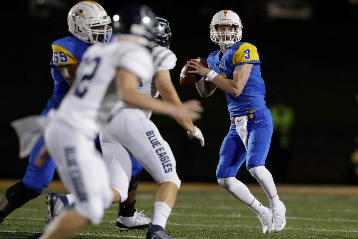 Fort Mill quarterback#3 Kyle Neibch looks downfield as Fort Mill hosts Clover in Friday night Varsity football, 10-2-2020.