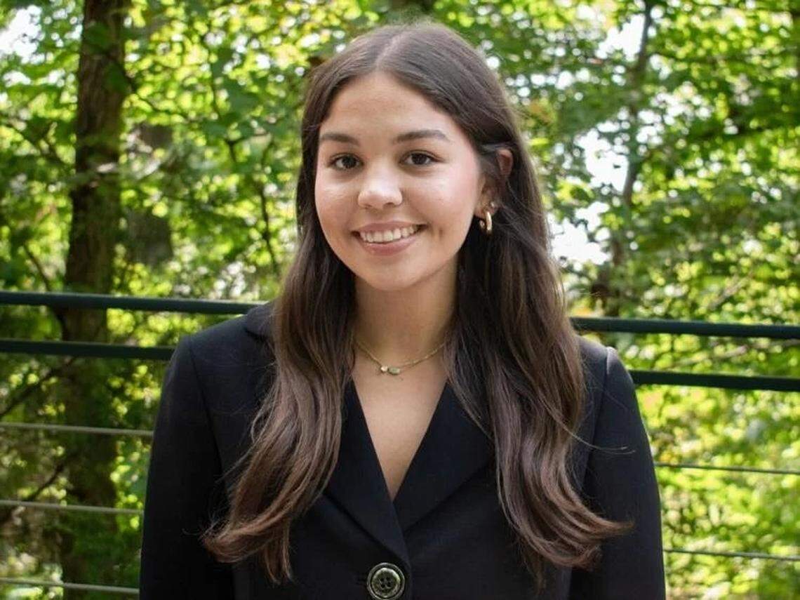 Profile Image of Sofia DiStefano