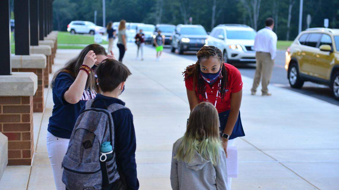 ‘The first day has gone well.’ Fort Mill School district kicks off the year.