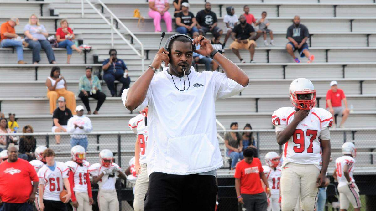 DeVonte Holloman, shown here during a spring practice, took up the mantle as South Pointe head coach in 2019.