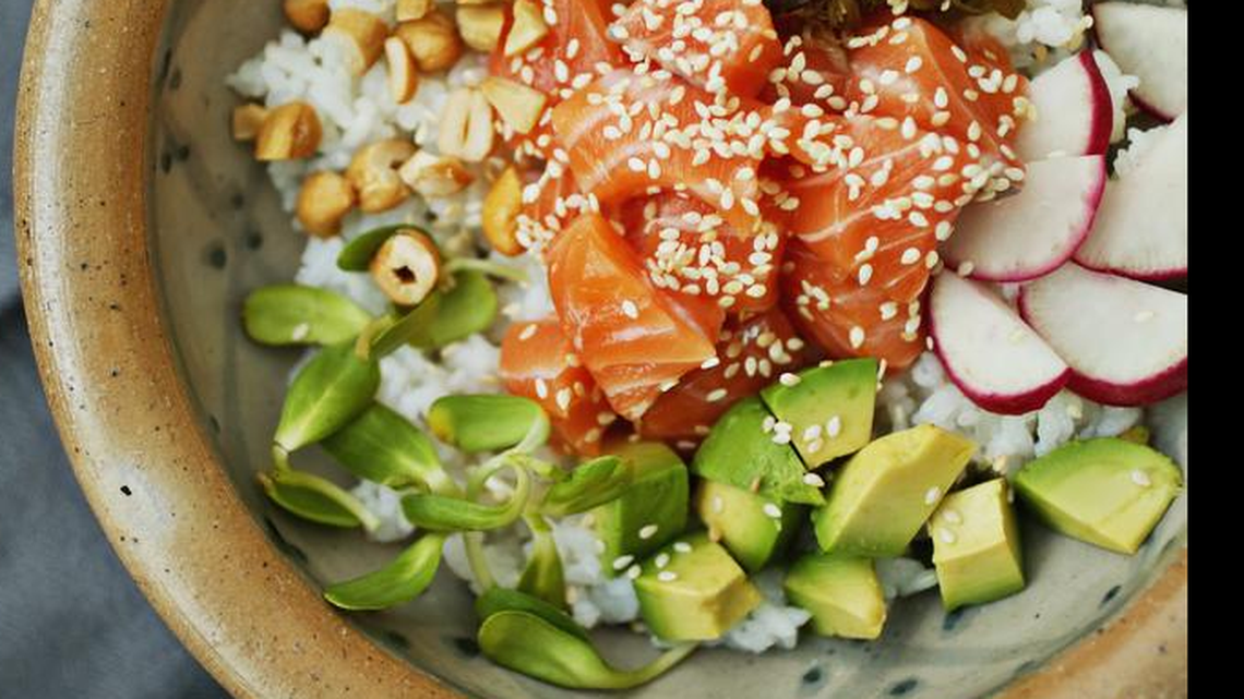 You can make your own poke bowls at home. Get the right ingredients, do a little chopping, and you have a simple, satisfying meal. You can even throw a poke party and let guests fill their bowls with the base, fish, toppings and sauce they prefer.