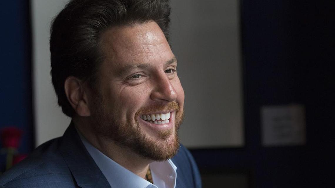 Chef Scott Conant on a pasta crawl of Los Angeles, Calif. restaurants beginning at Cento Pasta Bar inside Mignon in Los Angeles, then to Osteria Mozza and Felix in Venice.