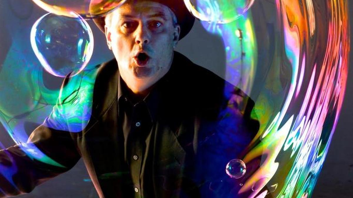 Steve Langley, the Guinness Book Of World Record holding Bubbleologist, will perform Soap Bubble Circus, at the 19th annual Family Night at Clover School District Auditorium.
