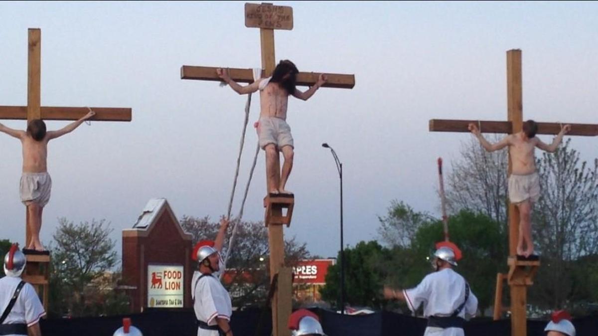 A live narrated outdoor Easter scene, sponsored by Oakdale and Park Ridge Baptist churches, will be Thursday through March 12 in the Food Lion parking lot on Springdale Road, Rock Hill.
