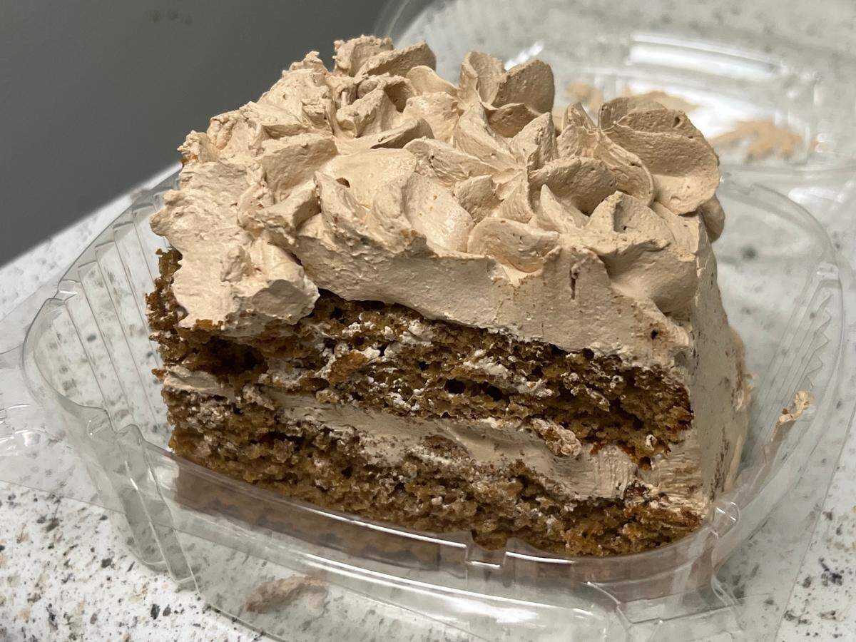 The mocha cake at La Estrella Pasteleria.