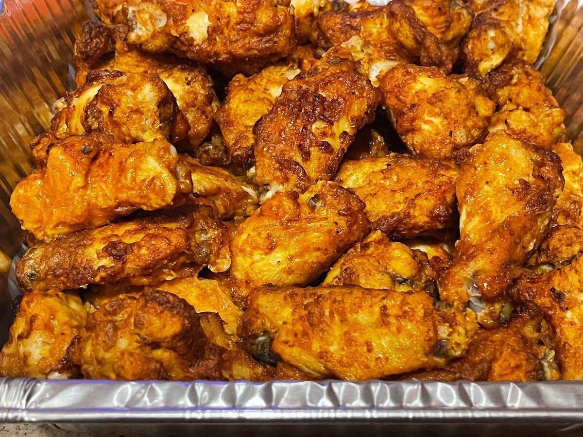 Wings at Milo’s Burger Joint.