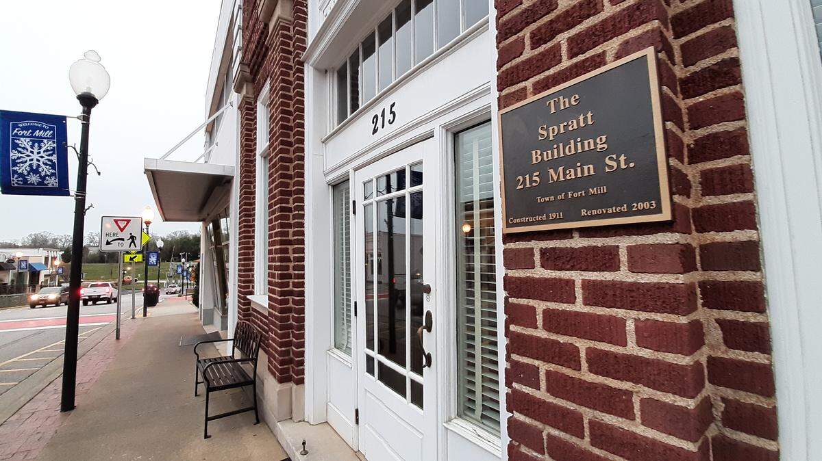 The Spratt Building in Fort Mill may soon be sold by the town.