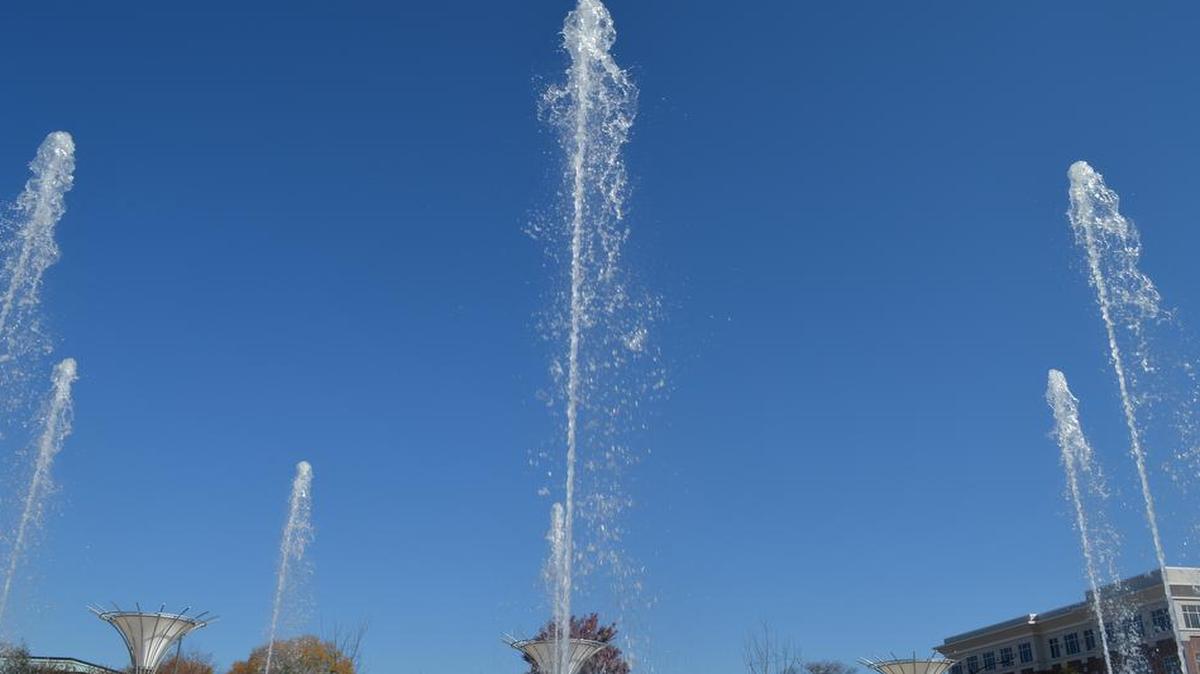 
Comporium, in conjunction with the city of Rock Hill, is sponsoring a photo contest for Fountain Park. The winning photo will be used on the company’s new phone book. 

