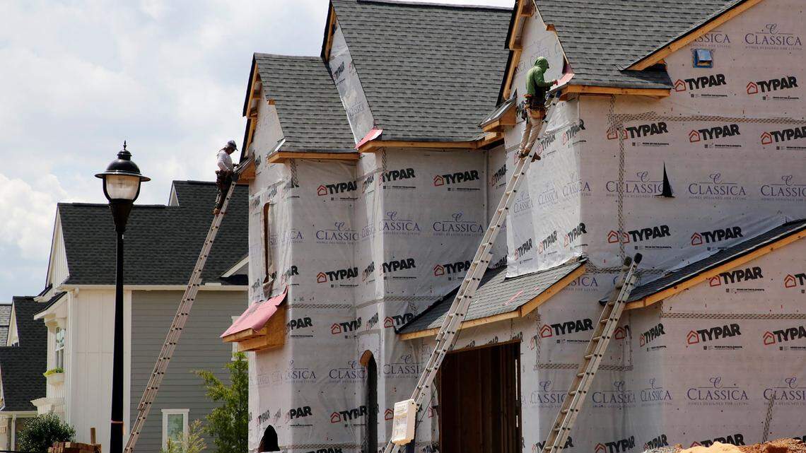 Population information released Thursday by the U.S. Census Bureau shows that the sight of new homes being built in parts of the Rock Hill region is a constant pattern.