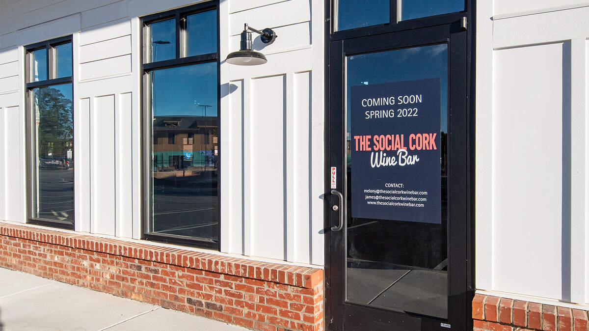 Social Cork Wine Bar will open on Gold Hill Road in Fort Mil near Tega Cay and Interstate 77.