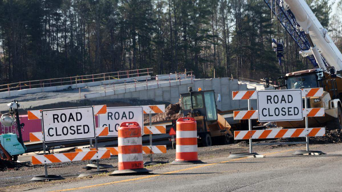 This file photos shows a stretch of I-77 near Exit 85 in Fort Mill closed due to road construction. New traffic patterns will be in place next week.