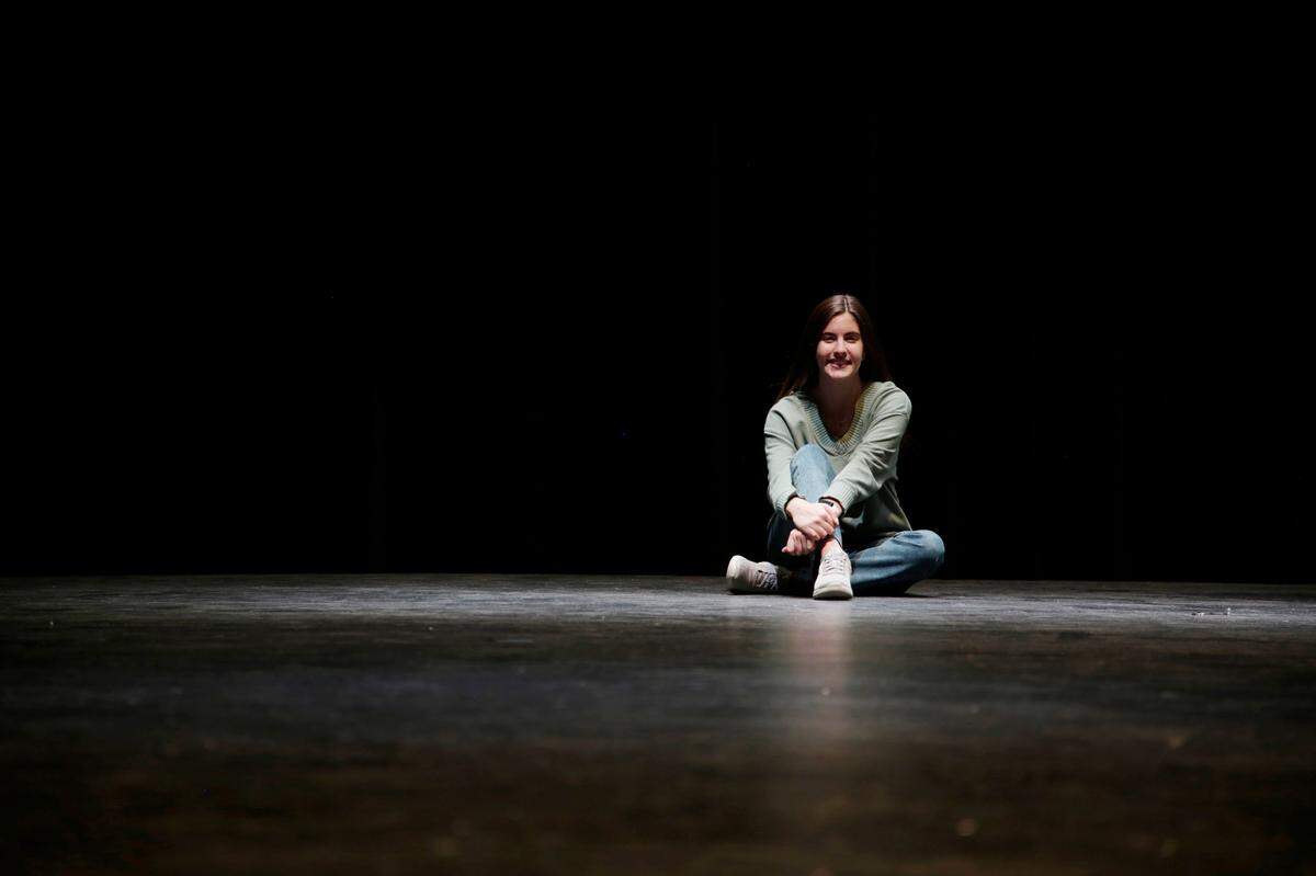 Laura Grace Dhillon, 18, won Best Actress in the play “Parallel Lives”