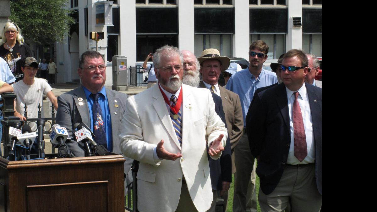 
Sons of Confederate Veterans South Carolina Division Commander Leland Summers of Lancaster speaks at a rally to support the Confederate flag on Thursda ,in Columbia. 
