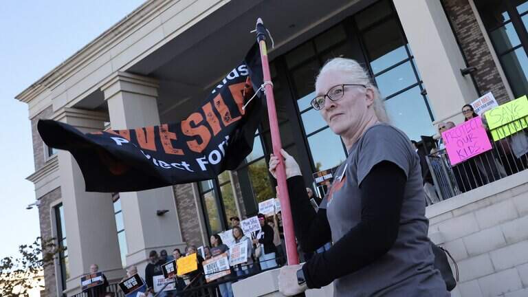 Fort Mill neighbors protest Silfab lawsuits. How did York County respond?