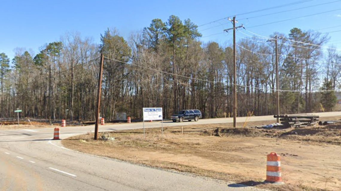 Part of busy Lake Wylie highway is closing soon. What drivers need to know