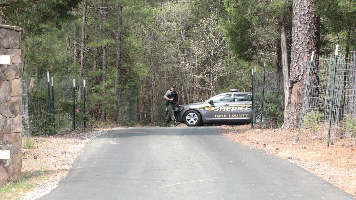 Rock Hill community shares heartbreak after beloved doctor, family shot to death