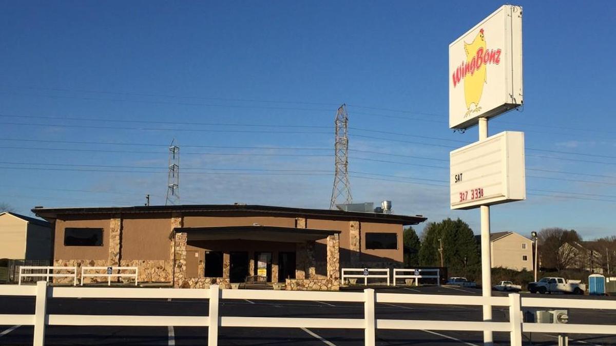 Wingbonz has opened in the former Long Branch building.