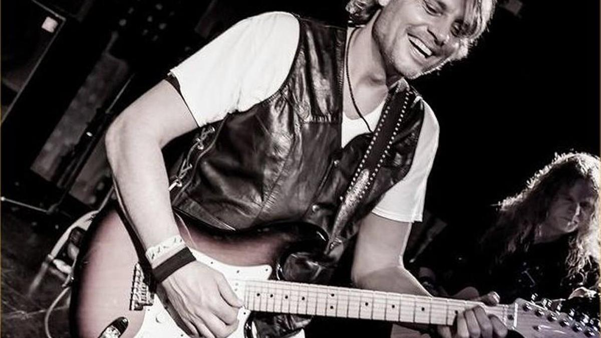 Metro area singer, songwriter, rocker Michael Tracy steps up to the next level with a CD Release party Saturday in The Underground at The Fillmore in Charlotte.