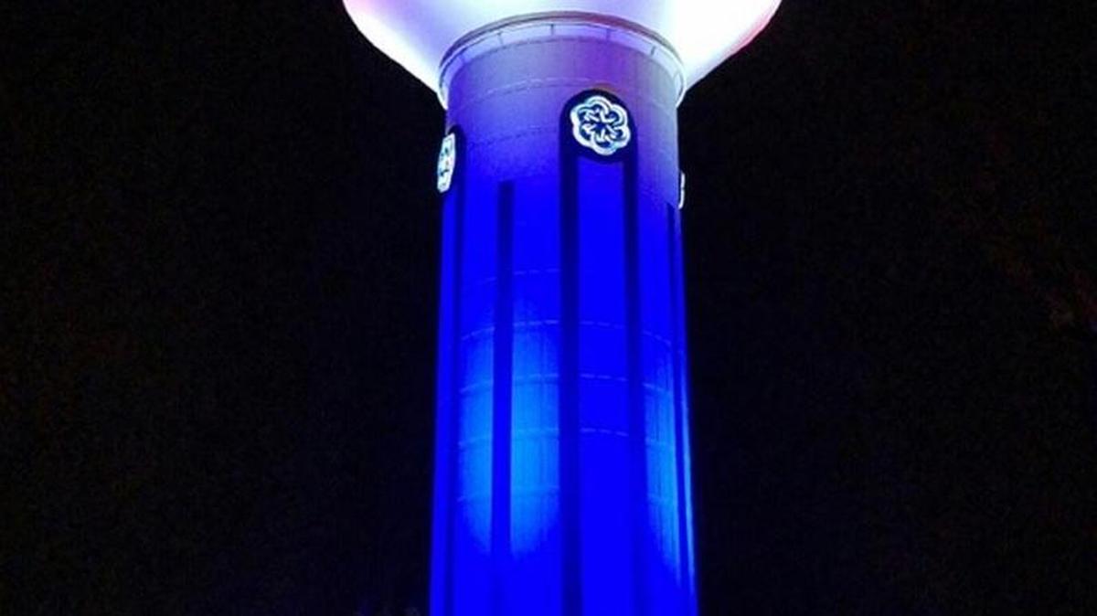 Rock Hill’s $4 million water tower can now be bathed in light, thanks to an LED lighting system.