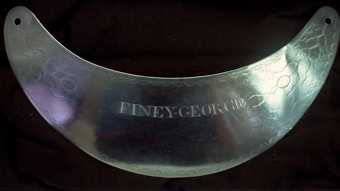 
In 1790, the South Carolina government awarded decorative medals or gorgets to Catawba warriors who fought in the Revolutionary War. The gorget owned by Piney George – and buried with him and then stolen – was returned to the tribe in 1998 by a museum. 
