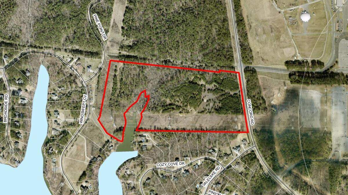 A new Lake Wylie subdivision is one of many planned in York County.