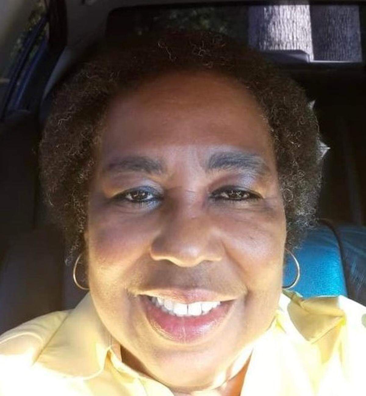 Betty Jones of Spartanburg, South Carolina stopped to help a driver who was lost. The driver was from Chester 50 miles away and police hailed Jones as a citizen hero.