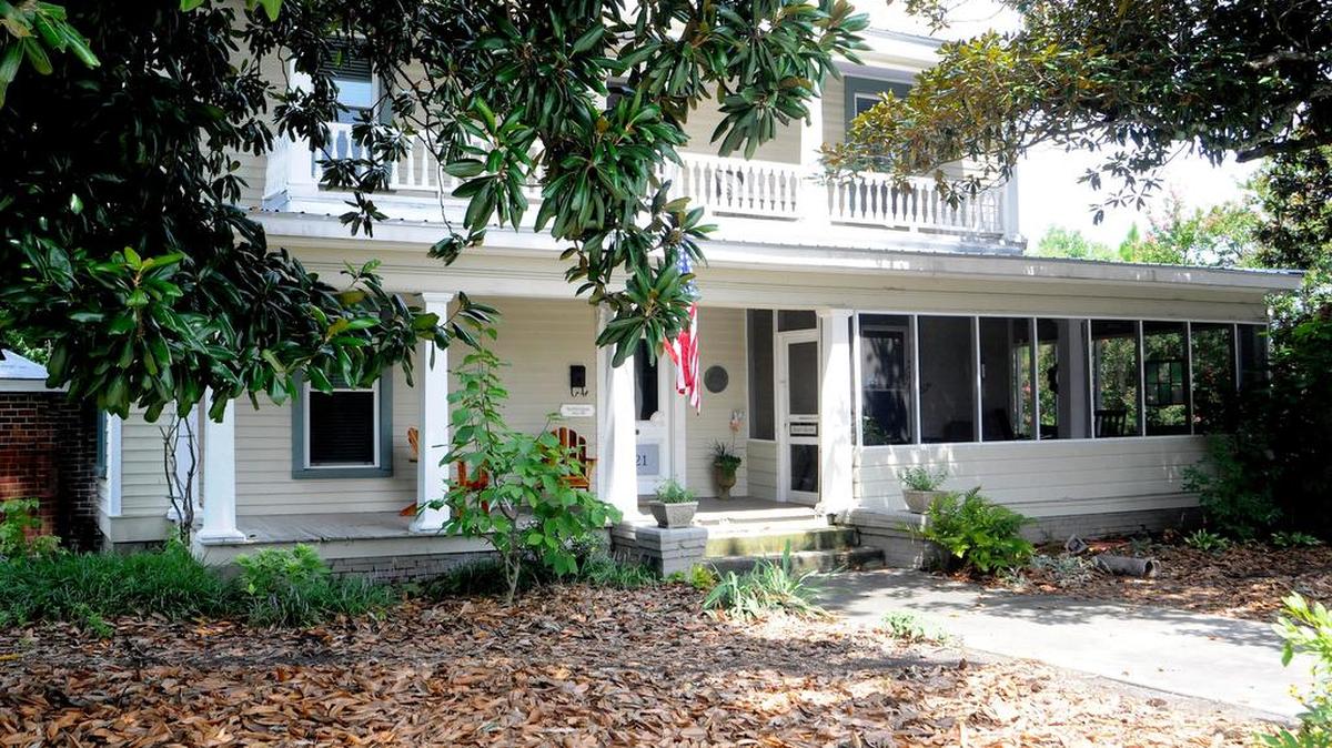 
Magnolia House and Gardens is a bed and breakfast and wedding/events venue at 212 N. Main St. in Clover.
