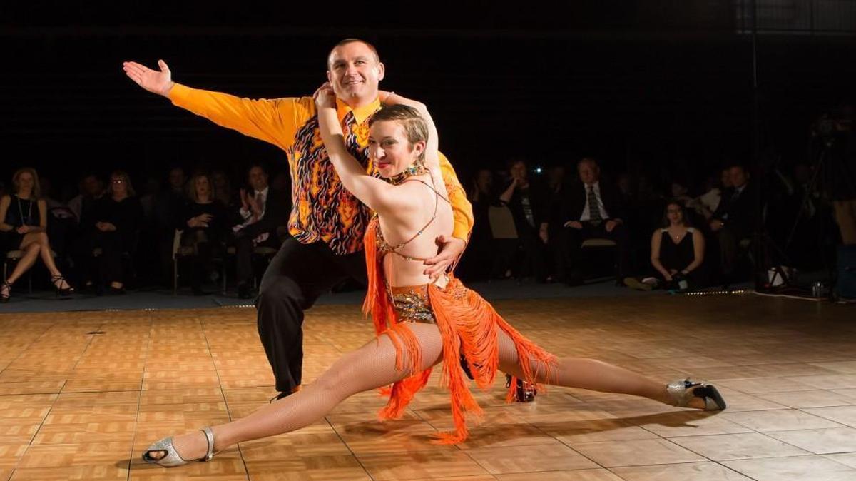 Dr. Scott Frattaroli and his partner Aubrie Salzman show off their skills during the most recent Dancing with the Stars – Fort Mill fundraiser to support Middle School Sports. The next competition is Feb. 13.