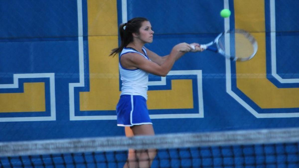 
Fort Mill’s No. 4 singles player Reagan Paff returns the ball during a recent match. The Fort Mill Lady Jackets’ tennis team finished in second place in Region III.

