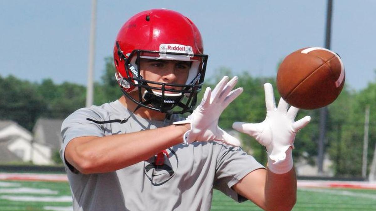 
Rising senior Hank Tuipulotu will once again be a main target for Nation Ford quarterback Cole Martin. 
