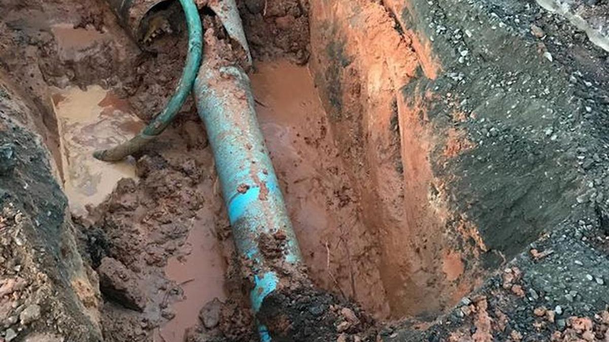 A water line break Tuesday in Tega Cay means some residential and commercial customers need to boil their water before consuming it Wednesday.