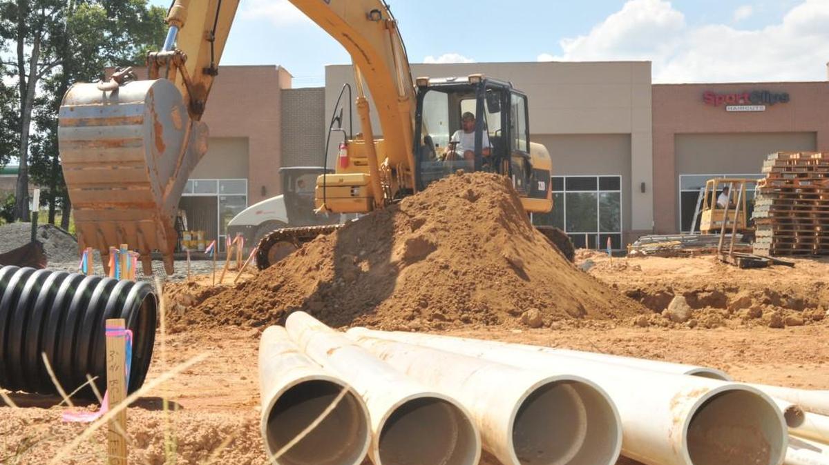 York County Council tabbed Dewberry Engineers out of Charlotte for help evaluating, designing and replacing the 12-inch sewer force main from Crowders Creek Pump Station to Little Allison Creek Pump Station. The county also wants to extend its water main by 3,200 feet on A.O. Jones Boulevard and a combined 5,740 feet along Pleasant, York Southern and Flint Hill roads in Fort Mill.