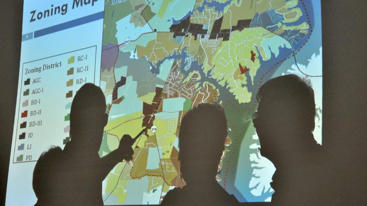 
Lake Wylie residents look at the York County Planning and Development during a meeting seeking public input about Lake Wylie's future land-use plan. 

