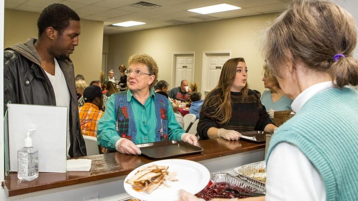 With a $50 grocery purchase at Publix, shoppers can buy a $50 Shell gas card for just $40 and get their $40 reimbursed by nonprofit Community Cafe if they donate the card to help fund free meal deliveries.
