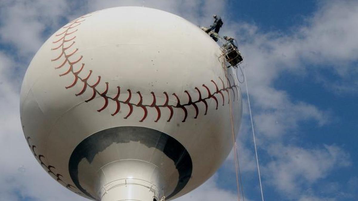 York County Council voted to defer a land use change allowing for a water tower between I-77 and U.S. 21, north of Gold Hill Road.