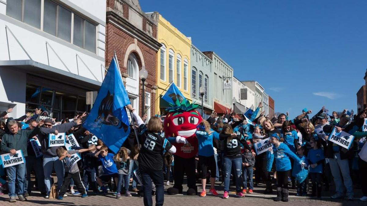 Main Street Fort Mill held a "Dab on Main" event prior to Super Bowl 50. A new town emphasis is on bringing business, pedestrian traffic and a greater sense of community to Main Street.