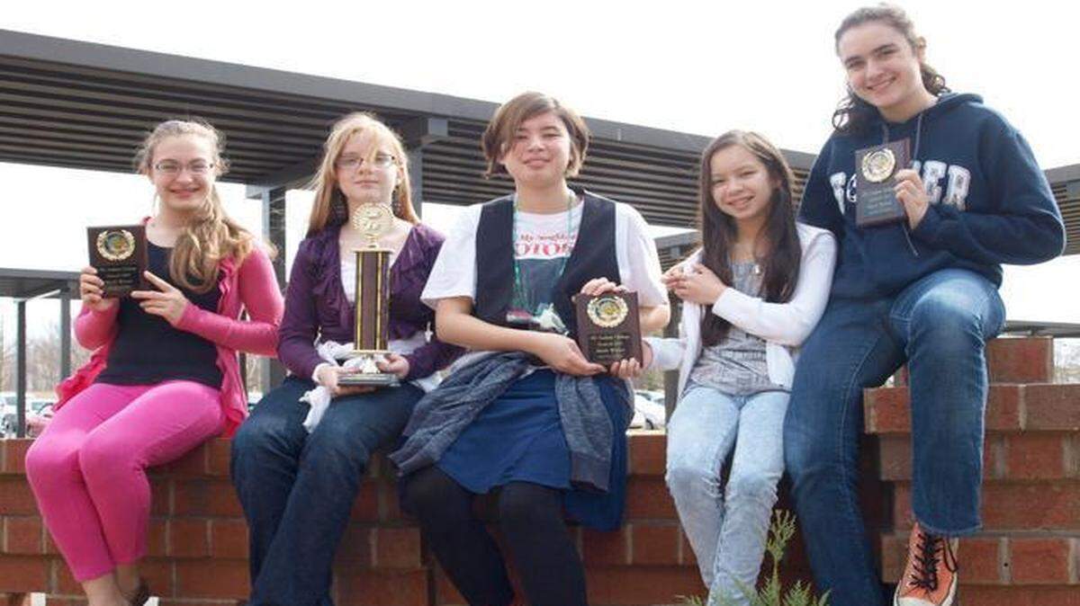 
The Oakridge Middle School seventh grade academic team won the festival championship. The members are, from left, Skyler Wolf, Emma Westergard, Olivia Martin, Kaitlyn Suddee and Gigi Mesa.
