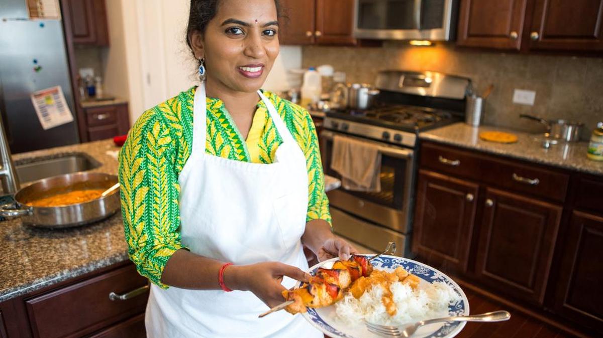 Santhoshi Radhakrishnan’s Indian cuisine classes are available virtually during the COVID-19 pandemic.